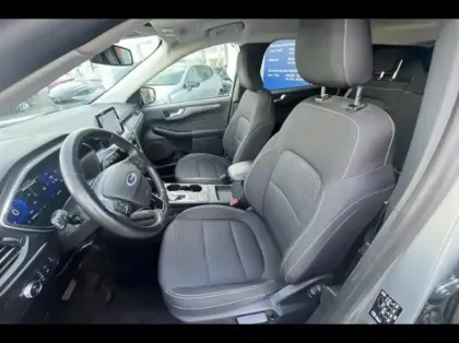 Photo 9 Ford Kuga Gén. III Ph1 Titanium 5