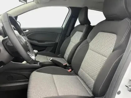 Photo 13 Renault Clio  Réversible 1.5 Blue dCi 100ch Evolution