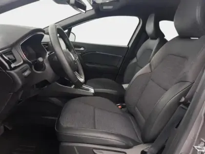 Photo 13 Renault Captur  1.6 E-Tech hybride 145ch Rive Gauche