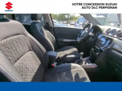 Photo 10 Suzuki Vitara  1.4 Boosterjet Hybrid 129ch Style