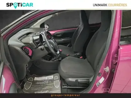 Photo 8 Toyota Aygo Gén. II Ph2 x-cite 5