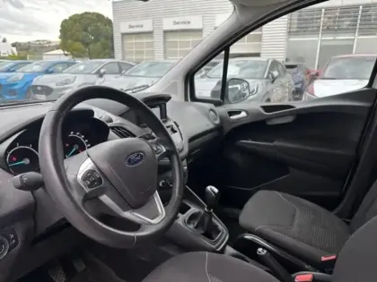 Photo 8 Ford Transit Courier Gén. I Ph2 Trend 4