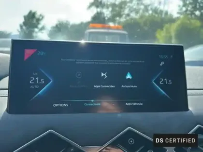 Photo 15 DS DS 3  Crossback E-Tense Louvre
