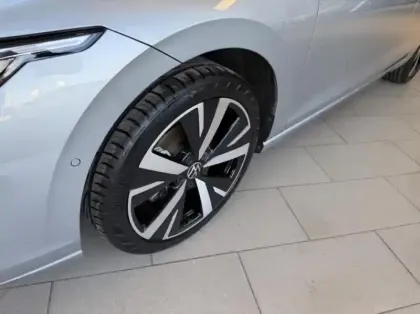 Photo 7 Volkswagen Golf  1.5 TSI EVO2 116ch VW Edition