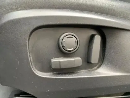 Photo 14 Land rover Defender Gén. III (L663) Ph1 Evo X-Dynamic SE 5