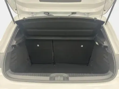 Photo 8 Renault Clio  1.5 Blue dCi 100ch Business 21N