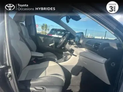 Photo 5 Toyota Yaris  116h Iconic 5p