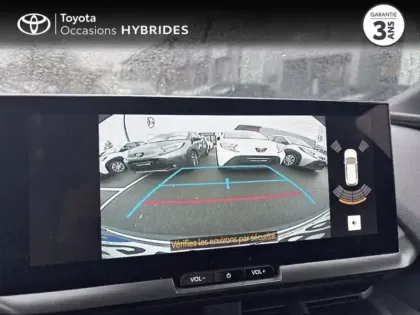 Photo 11 Toyota C-HR  2.0 Hybride Rechargeable 225ch Design NG23