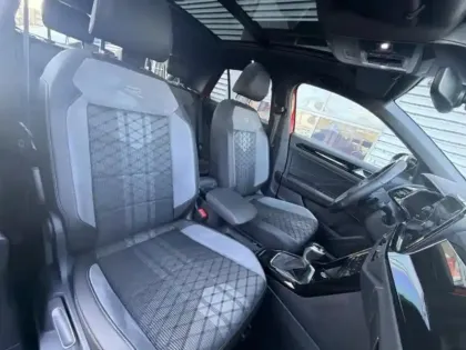 Photo 11 Volkswagen T-roc  1.5 TSI EVO 150ch R-Line DSG7