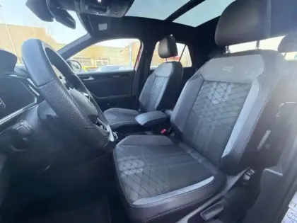 Photo 10 Volkswagen T-roc  1.5 TSI EVO 150ch R-Line DSG7