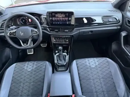 Photo 9 Volkswagen T-roc  1.5 TSI EVO 150ch R-Line DSG7