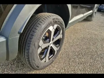 Photo 12 Dacia Bigster  1.8 hybrid 155ch Journey