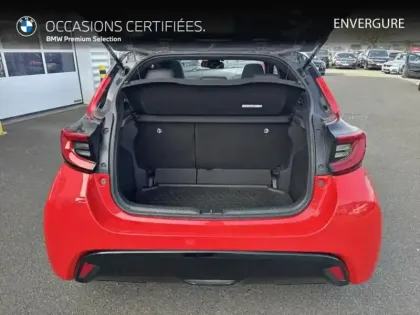 Photo 6 Toyota Yaris  116h Première 5p