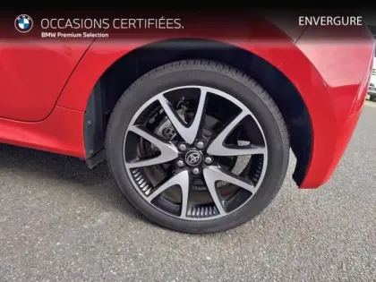 Photo 7 Toyota Yaris  116h Première 5p