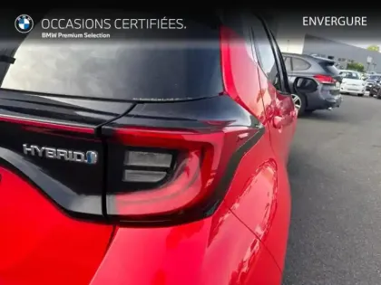 Photo 9 Toyota Yaris  116h Première 5p