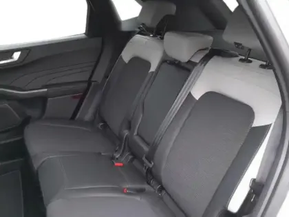 Photo 8 Ford Kuga Gén. III Ph2 Sound Edition 5