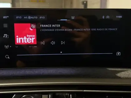 Photo 12 Peugeot 5008  Hybrid 145ch GT e-DCS6 Toit Pano