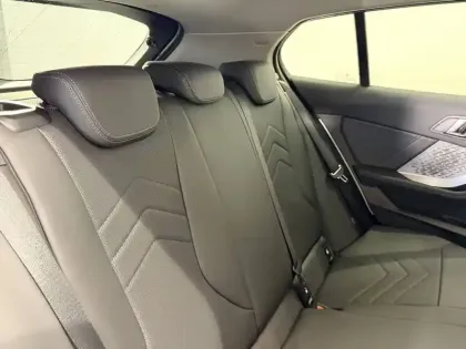 Photo 11 BMW Serie 1 Gén. IV (F70) Ph1 M Sport Design 5