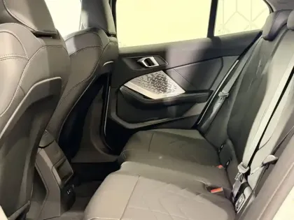 Photo 28 BMW Serie 1 Gén. IV (F70) Ph1 M Sport Design 5