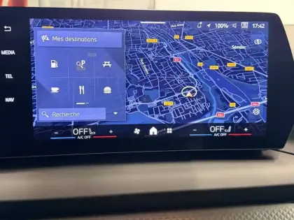 Photo 36 BMW Serie 1 Gén. IV (F70) Ph1 M Sport Design 5