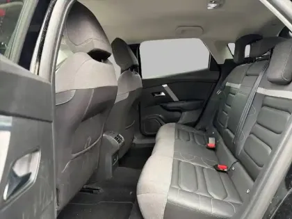 Photo 11 Citroën C4 Gén. III Ph1 Shine 5