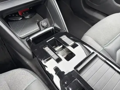 Photo 13 Citroën C4 Gén. III Ph1 Shine 5