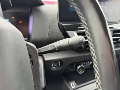 Photo 20 Citroën C4 Gén. III Ph1 Shine 5