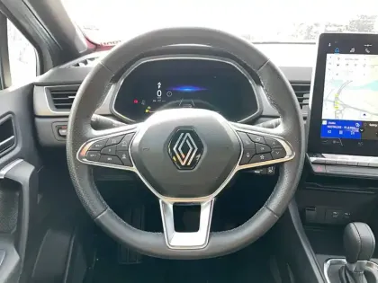 Photo 11 Renault Captur  E-Tech full hybrid 145 ch