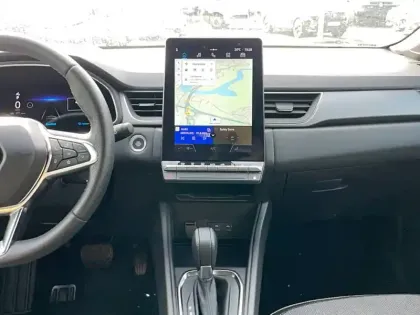 Photo 9 Renault Captur  E-Tech full hybrid 145 ch