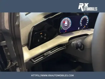 Photo 20 Volkswagen Golf Gén. VIII Ph2 VW Edition 5