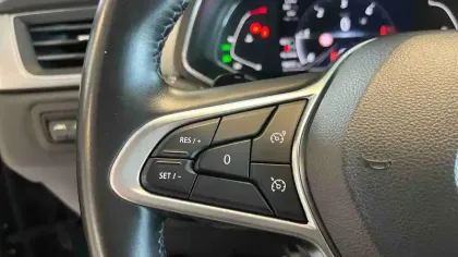 Photo 20 Renault Captur  Blue dCi 115 EDC