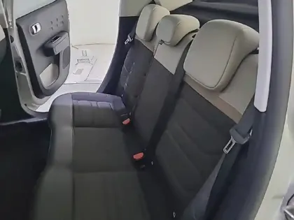 Photo 11 Citroën C3  PureTech 110 S&S EAT6