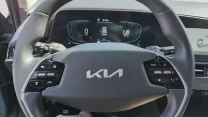 Photo 18 Kia Niro  1.6 GDi 129 ch HEV DCT6