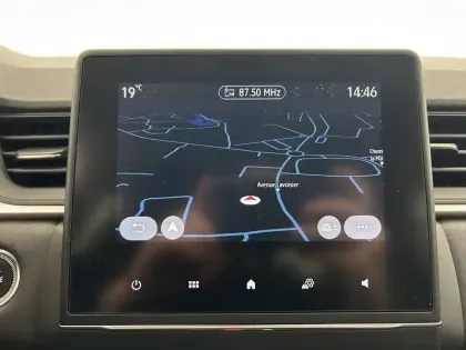 Photo 31 Renault Captur  E-Tech full hybrid 145