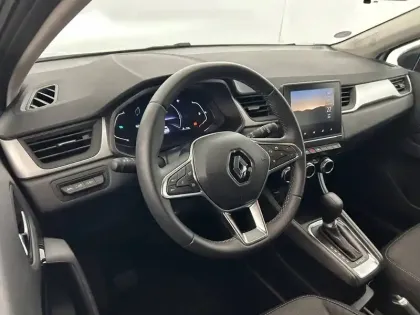 Photo 18 Renault Captur  E-Tech full hybrid 145