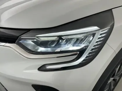 Photo 34 Renault Captur  E-Tech full hybrid 145