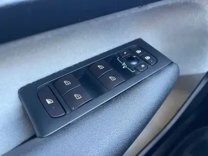 Photo 56 Volvo Xc40  D3 AdBlue 150 ch Geartronic 8