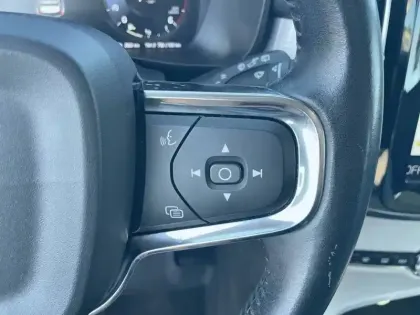 Photo 84 Volvo Xc40  D3 AdBlue 150 ch Geartronic 8