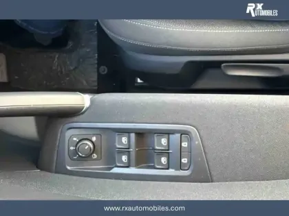 Photo 10 Volkswagen Touran Gén. III Ph1 NG VW Edition 5