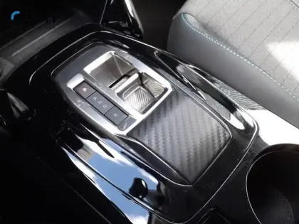 Photo 20 Peugeot 2008  Electrique 136 ch