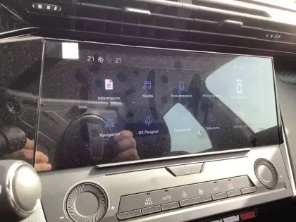 Photo 17 Peugeot 308  Hybrid 145 e-DCS6