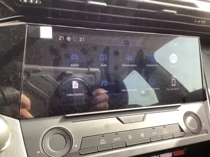 Photo 14 Peugeot 308  Hybrid 145 e-DCS6