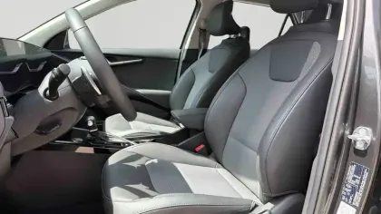 Photo 13 Kia Niro  1.6 GDi 129 ch HEV DCT6