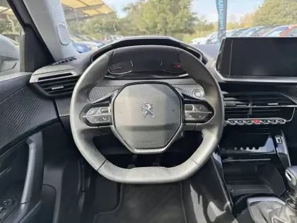 Photo 8 Peugeot 2008 Gén. II Ph1 NG Allure 5