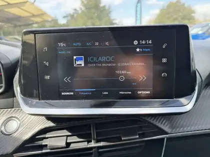 Photo 38 Peugeot 2008 Gén. II Ph1 NG Allure 5