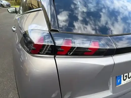 Photo 16 Peugeot 2008 Gén. II Ph1 NG Allure 5