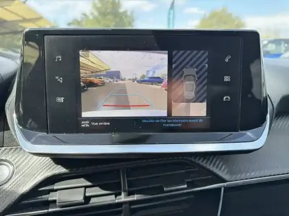 Photo 57 Peugeot 2008  PureTech 100 S&S BVM6