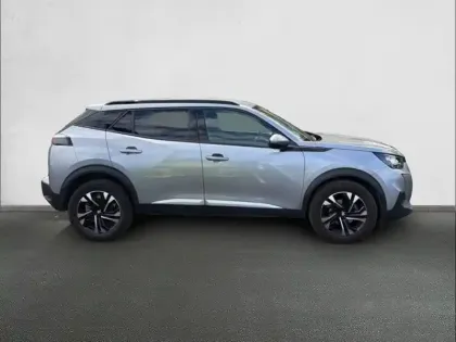 Photo 43 Peugeot 2008  PureTech 100 S&S BVM6