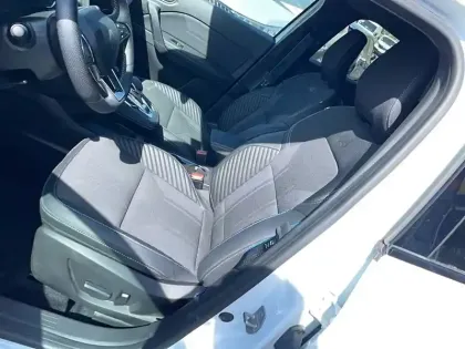 Photo 5 Renault Symbioz  E-Tech full hybrid 145