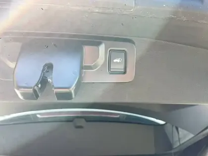 Photo 19 Renault Symbioz  E-Tech full hybrid 145